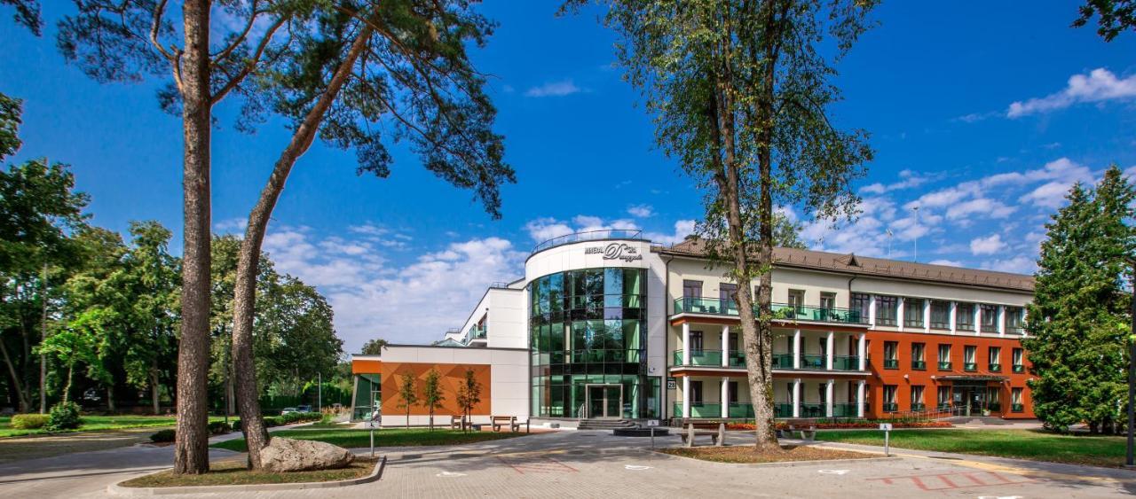 Mineral Spa Draugyste ドルスキニンカイ エクステリア 写真